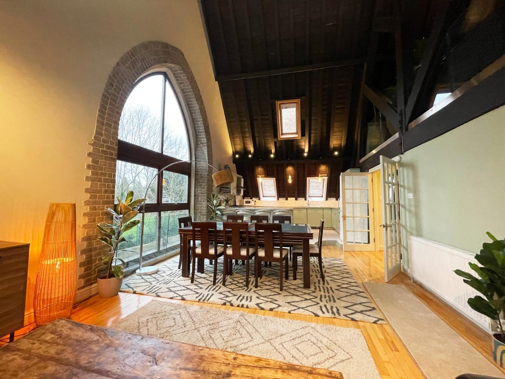 Apartment Unique Crystal Palace Park Church Conversion London