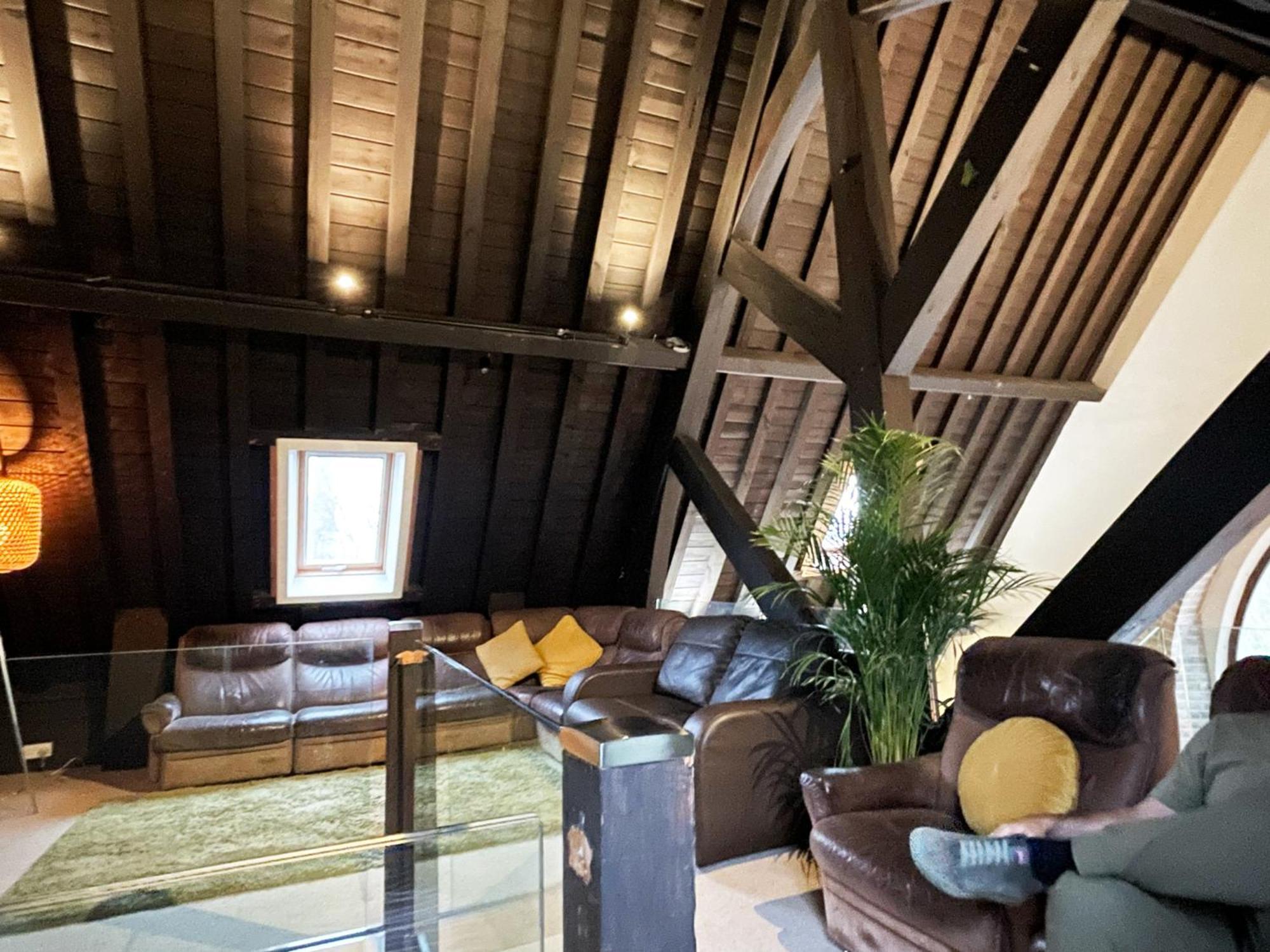 Unique Crystal Palace Park Church Conversion Apartment *